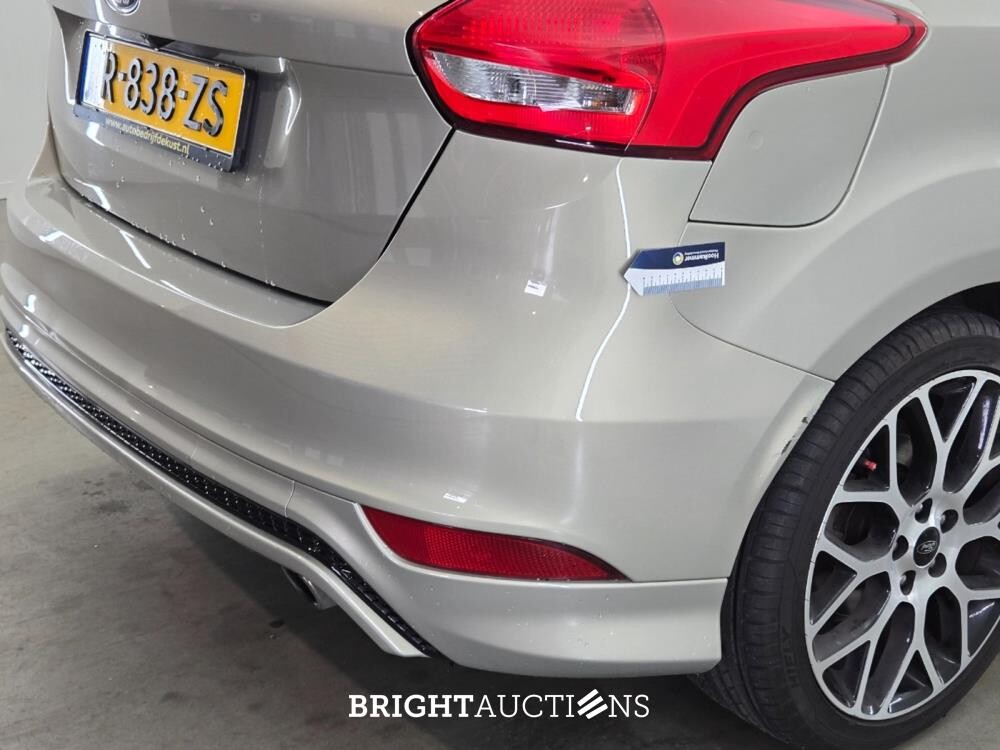 Ford Focus Titanium 1.5 150pk 2017, R-838-ZS