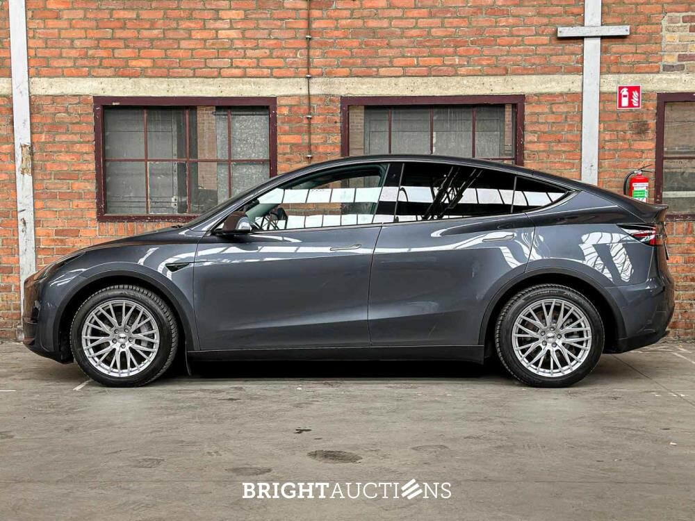 Tesla Model Y Max Range AWD 345pk 2022