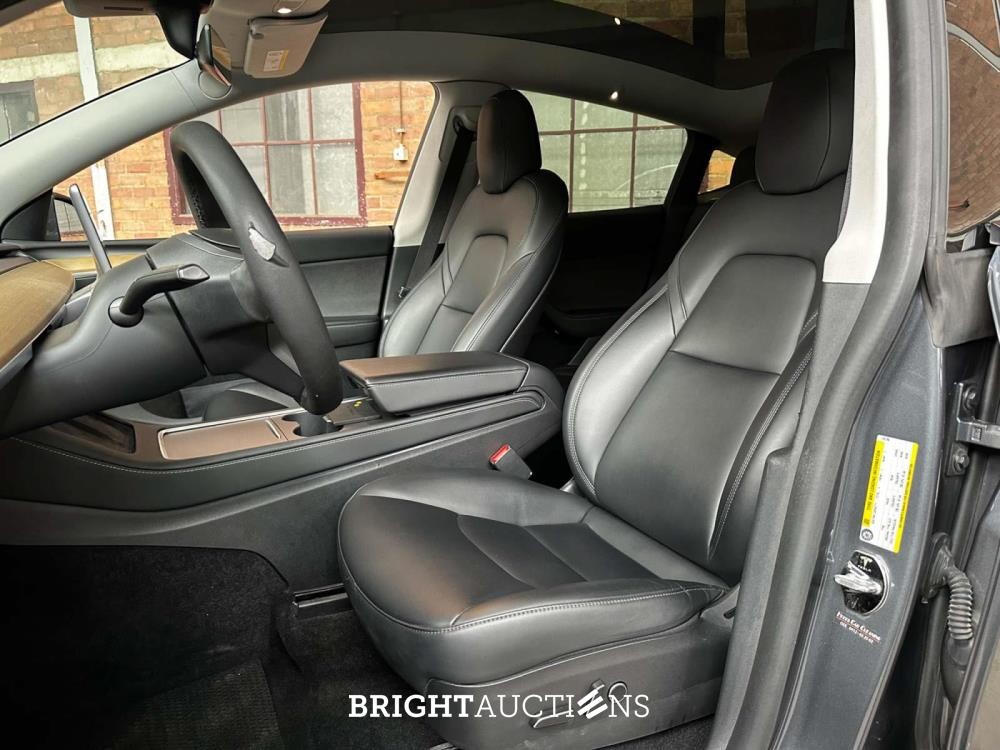 Tesla Model Y Max Range AWD 345pk 2022