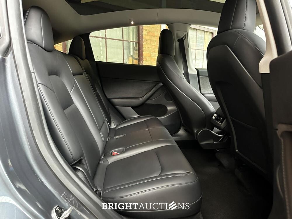 Tesla Model Y Max Range AWD 345pk 2022