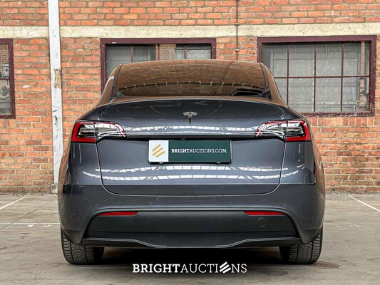 Tesla Model Y Max Range AWD 345pk 2022