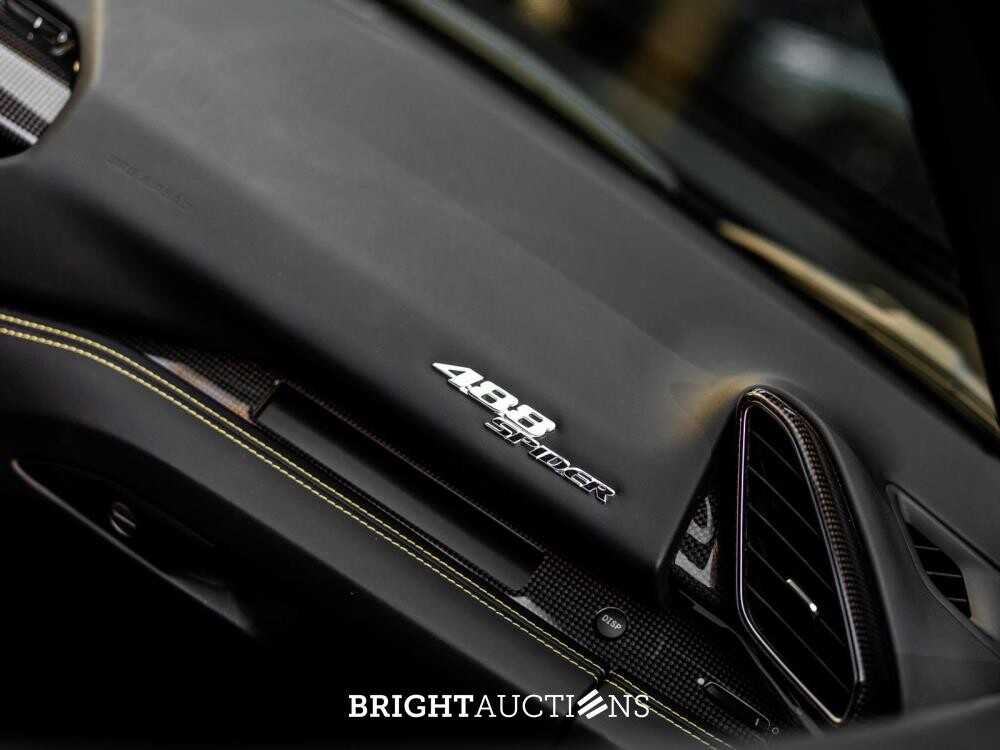 Ferrari 488 Spider HELE 3.9 V8 -Full Carbon- 670pk 2018, GFG-98-P
