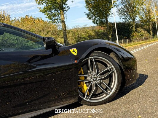 Ferrari 488 Spider HELE 3.9 V8 -Full Carbon- 670pk 2018, GFG-98-P