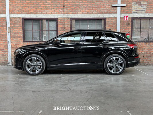 Audi Q4 e-tron 50 quattro Launch edition S Competition 77 kWh 299pk 2022 (Origineel-NL+1e eigenaar), P-122-GB