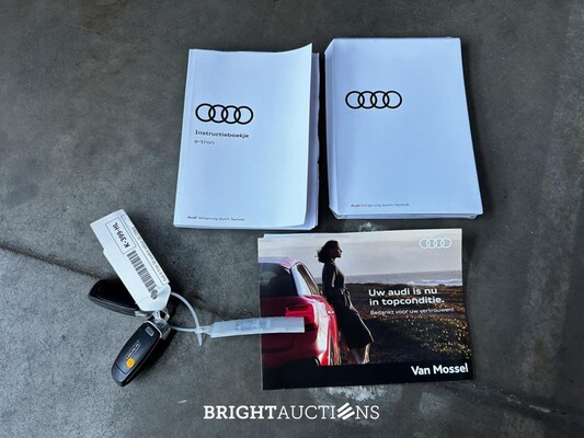 Audi e-tron 50 quattro edition 71 kWh 313pk 2020 (Origineel-NL+1e eigenaar), K-399-HL