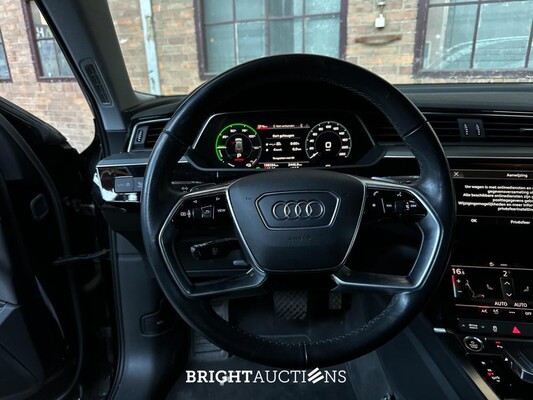 Audi e-tron 50 quattro edition 71 kWh 313pk 2020 (Origineel-NL+1e eigenaar), K-399-HL