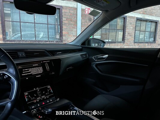 Audi e-tron 50 quattro edition 71 kWh 313pk 2020 (Origineel-NL+1e eigenaar), K-399-HL