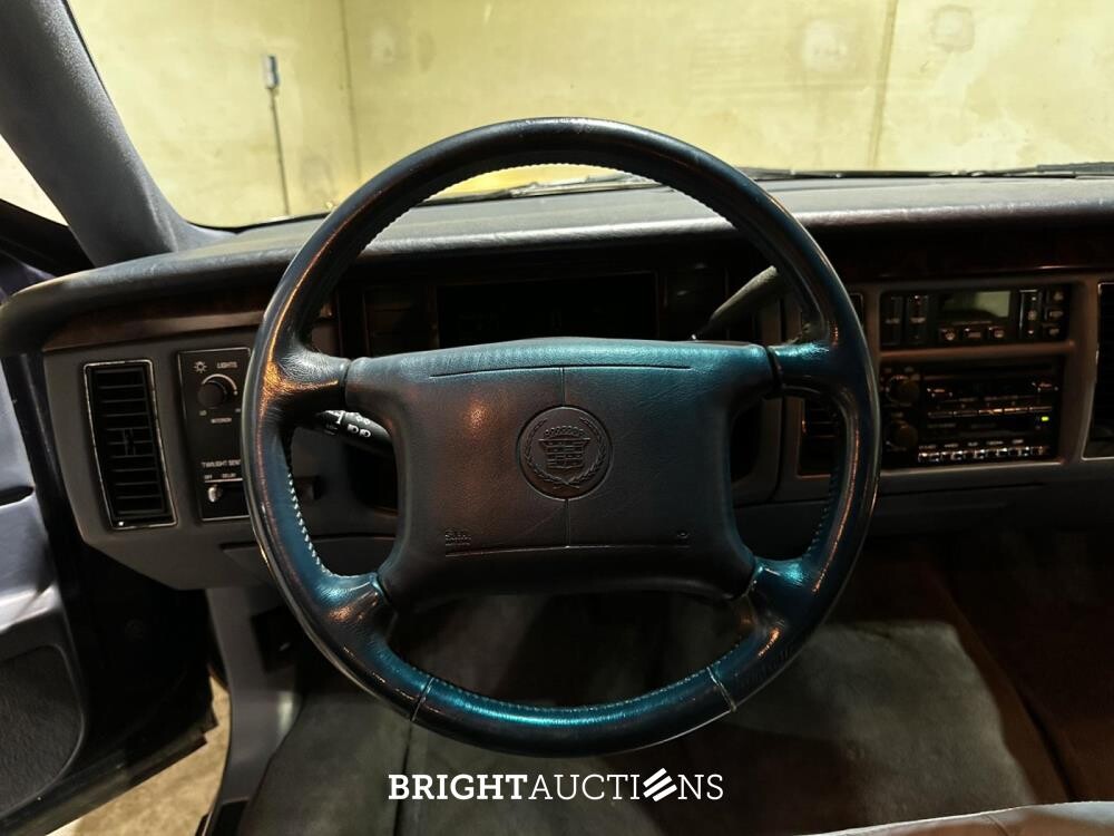 Cadillac Fleetwood Brougham 5.7 V8 256pk 1995, G-578-KG