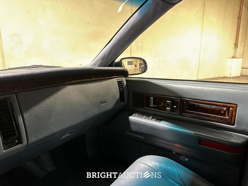 Cadillac Fleetwood Brougham 5.7 V8 256pk 1995, G-578-KG