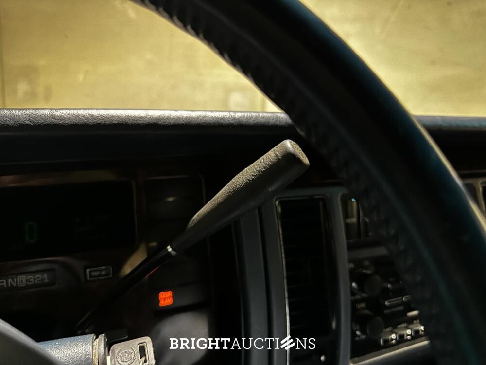 Cadillac Fleetwood Brougham 5.7 V8 256pk 1995, G-578-KG
