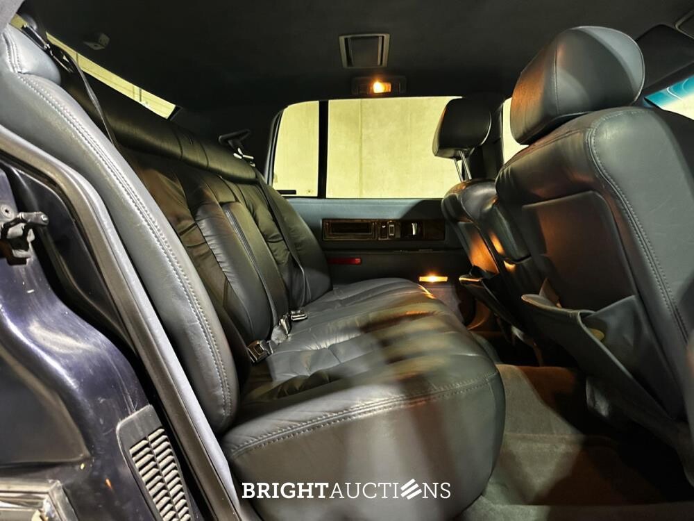 Cadillac Fleetwood Brougham 5.7 V8 256pk 1995, G-578-KG