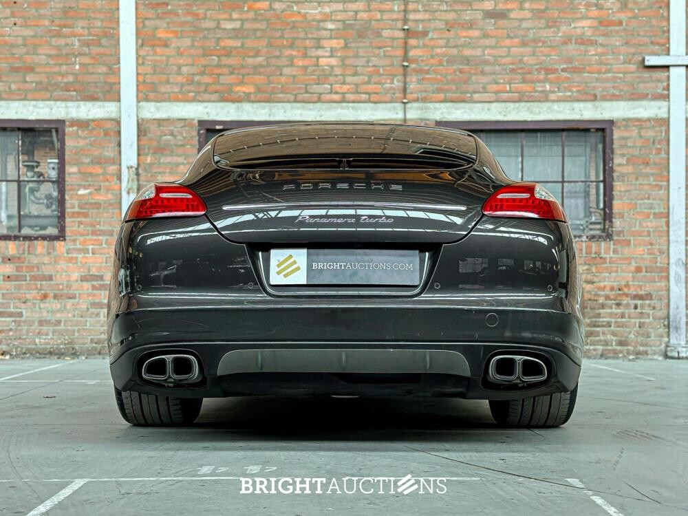 Porsche Panamera Turbo 4.8 V8 500pk 2009 Sport-Chrono, N-110-LT Youngtimer