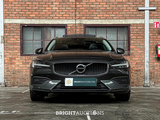 Volvo V60 2.0 T4 Momentum Proline 188pk 2019 (Origineel-NL), ZP-740-L