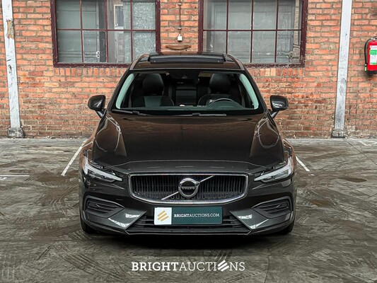 Volvo V60 2.0 T4 Momentum Proline 188pk 2019 (Origineel-NL), ZP-740-L