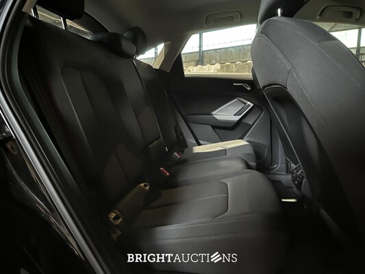 Audi Q3 Sportback 35 TFSI Pro Line 150pk 2021 (Origineel-NL+1e eigenaar), L-473-BF