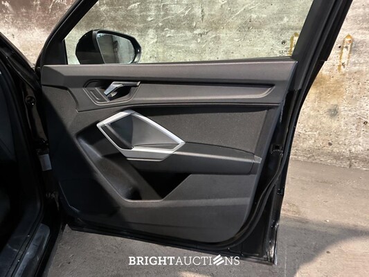 Audi Q3 Sportback 35 TFSI Pro Line 150pk 2021 (Origineel-NL+1e eigenaar), L-473-BF