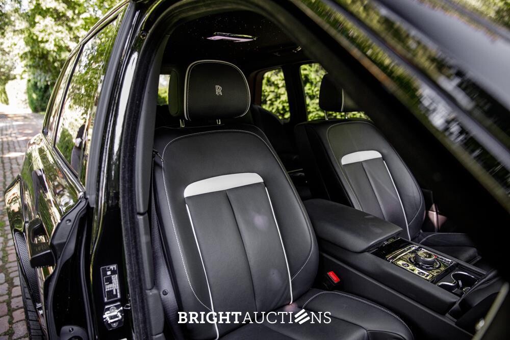 Rolls-Royce Cullinan 6.75 V12 (NOVITEC-WIDEBODY) 570pk 2021