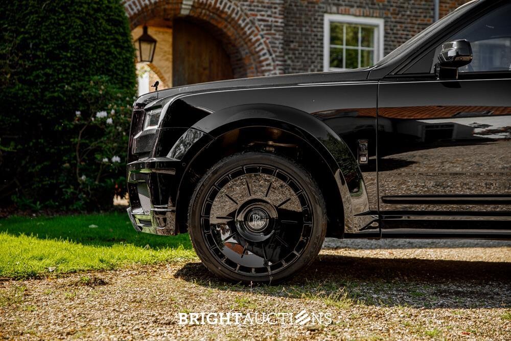 Rolls-Royce Cullinan 6.75 V12 (NOVITEC-WIDEBODY) 570pk 2021