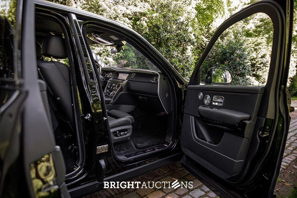 Rolls-Royce Cullinan 6.75 V12 (NOVITEC-WIDEBODY) 570pk 2021