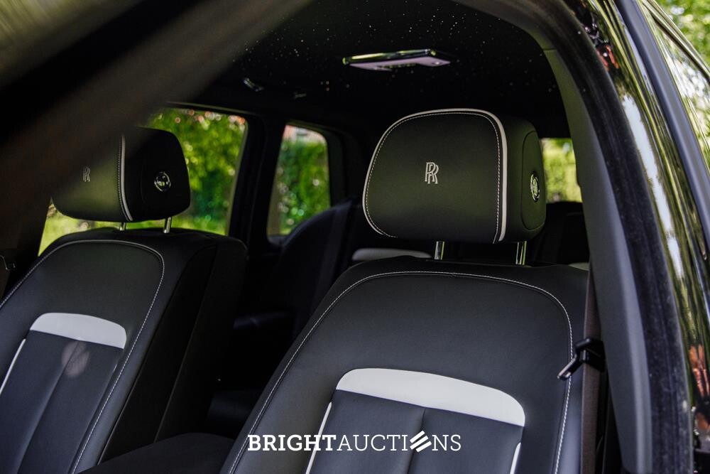 Rolls-Royce Cullinan 6.75 V12 (NOVITEC-WIDEBODY) 570pk 2021
