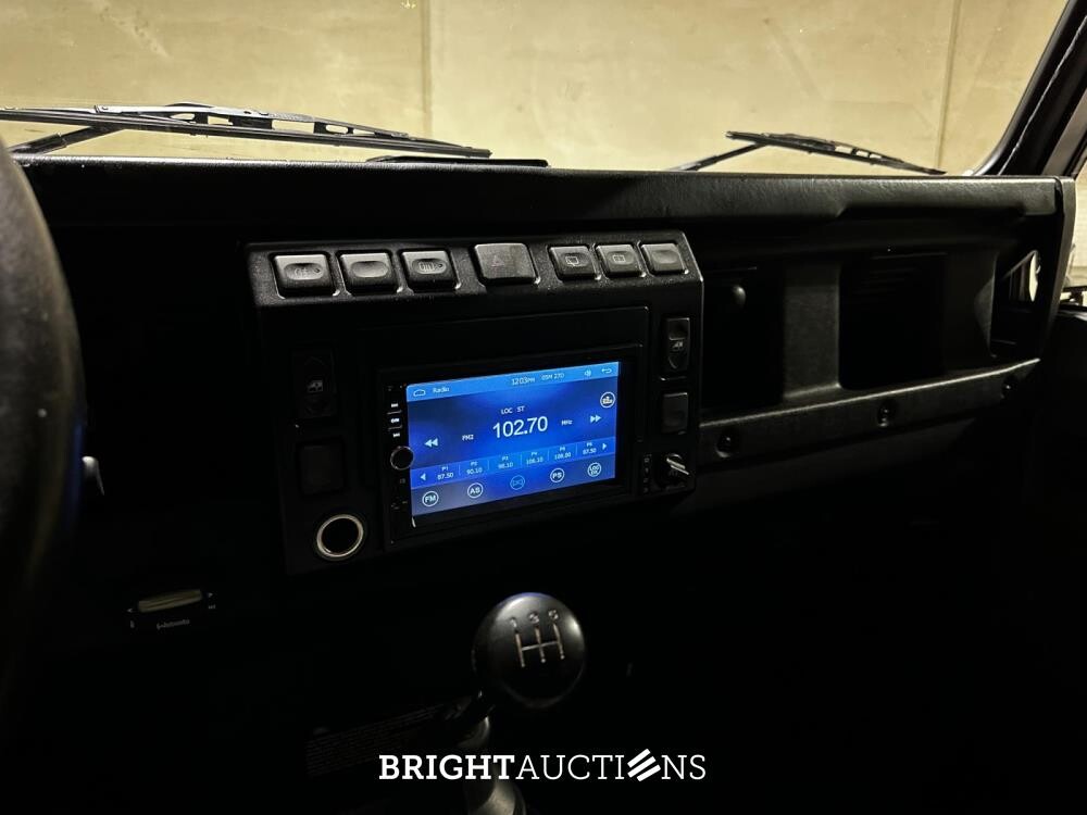 Land Rover Defender 2.5 TS5 110 SW S 122pk 2003, JRZ-71-L Youngtimer