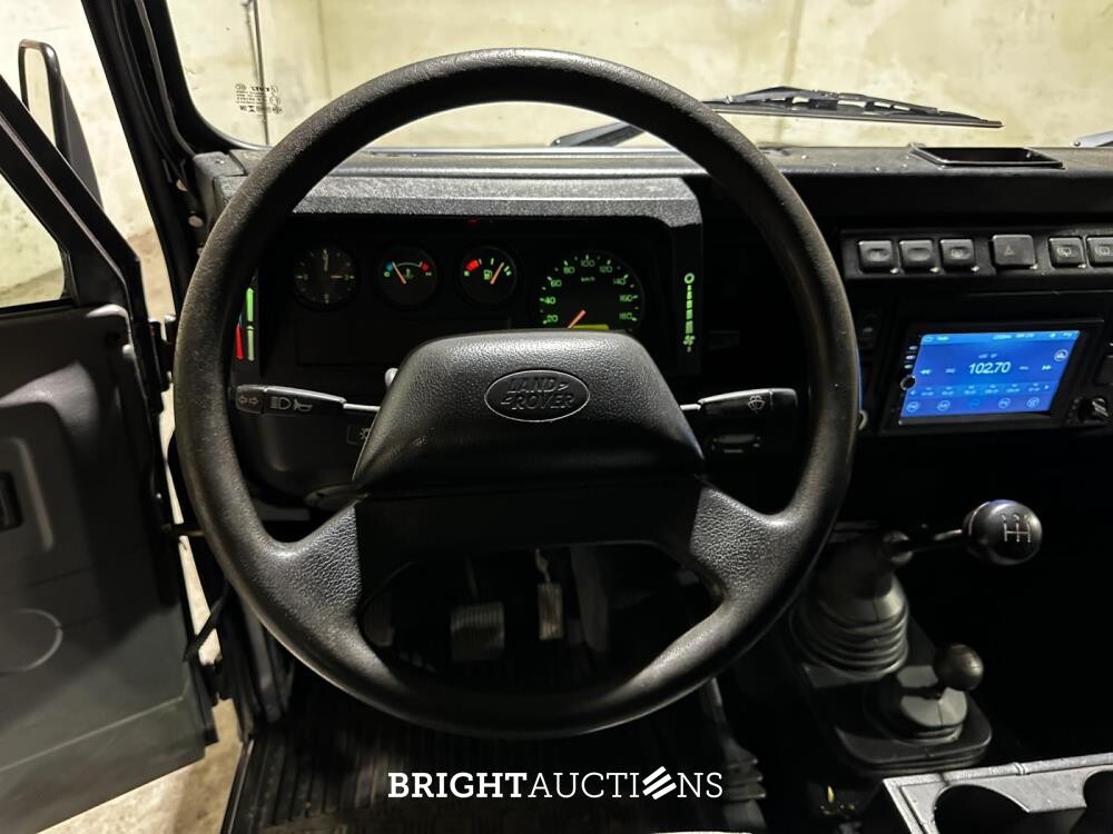 Land Rover Defender 2.5 TS5 110 SW S 122pk 2003, JRZ-71-L Youngtimer