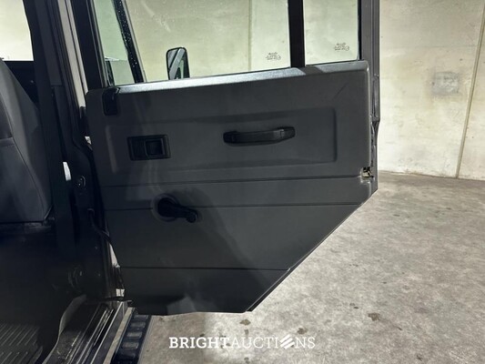 Land Rover Defender 2.5 TS5 110 SW S 122pk 2003, JRZ-71-L Youngtimer