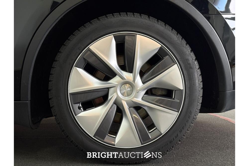 Tesla Model Y Long Range AWD 75 kWh 351pk 2023 (Origineel-NL), S-889-XH