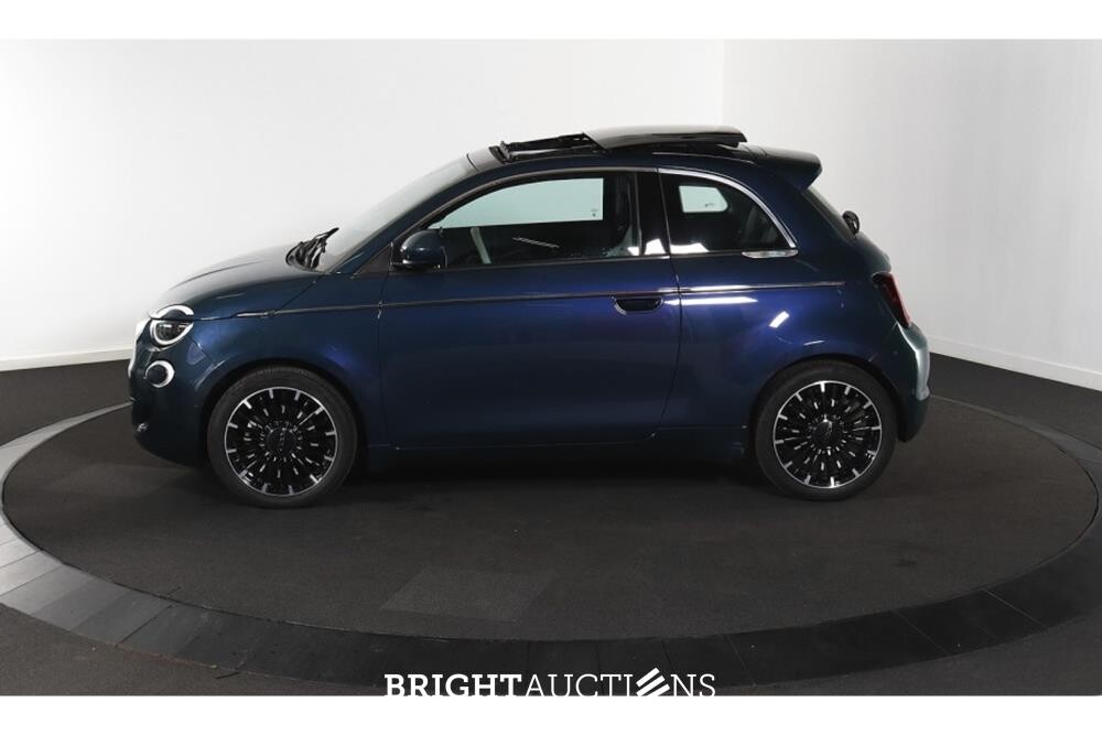 Fiat 500 La Prima 42 kWh 118pk 2021 (Origineel-NL), L-458-FN