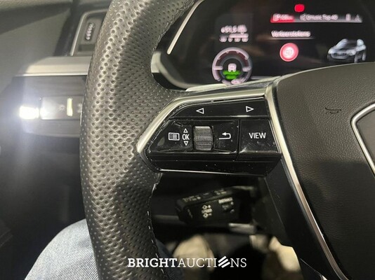 Audi Q8 e-tron 50 S Edition Quattro 95 kWh 340pk 2023 (Origineel-NL), T-275-PB