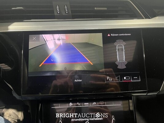 Audi Q8 e-tron 50 S Edition Quattro 95 kWh 340pk 2023 (Origineel-NL), T-275-PB