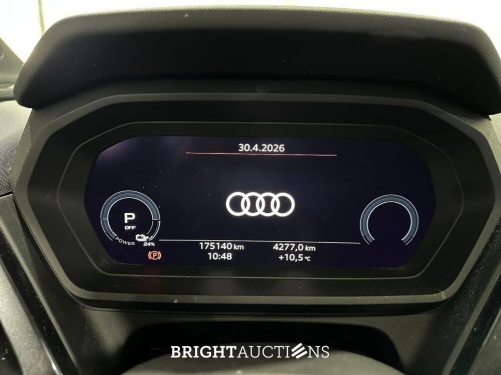 Audi Q4 e-tron 40 Launch edition S Competition 77 kWh 204pk 2022 (Origineel-NL), P-395-JS