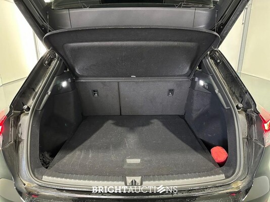 Audi Q4 e-tron 40 Launch edition S Competition 77 kWh 204pk 2022 (Origineel-NL), P-395-JS