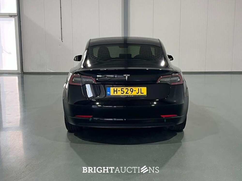 Tesla Model 3 Standard RWD Plus 60 kWh 238pk 2020 (Origineel-NL), H-529-JL