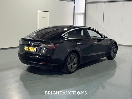 Tesla Model 3 Standard RWD Plus 60 kWh 238pk 2020 (Origineel-NL), H-529-JL