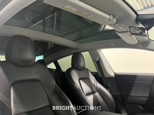 Tesla Model 3 Standard RWD Plus 60 kWh 238pk 2020 (Origineel-NL), H-529-JL