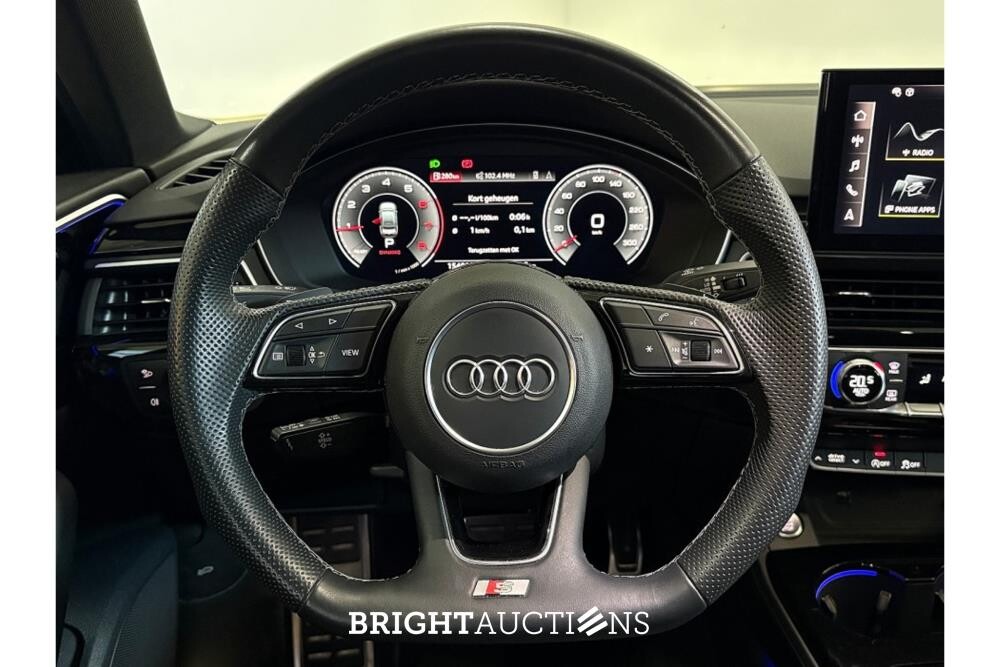 Audi A4 35 S edition Competition TFSI 149pk 2022 (Origineel-NL), N-430-VR