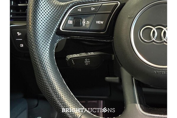 Audi A4 35 S edition Competition TFSI 149pk 2022 (Origineel-NL), N-430-VR