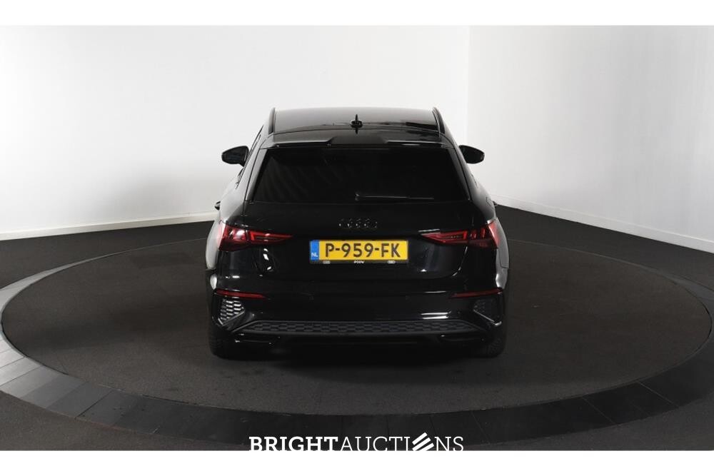 Audi A3 Sportback 35 S edition TFSI 149pk 2022 (Origineel-NL), P-959-FK