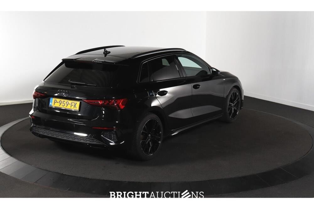 Audi A3 Sportback 35 S edition TFSI 149pk 2022 (Origineel-NL), P-959-FK