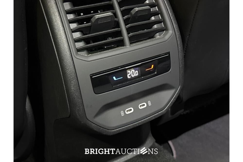 SEAT Leon FR Business Intense 2.0 TDI 149pk 2022 (Origineel-NL), N-404-VD