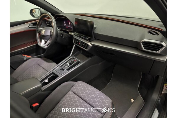 SEAT Leon FR Business Intense 2.0 TDI 149pk 2022 (Origineel-NL), N-404-VD