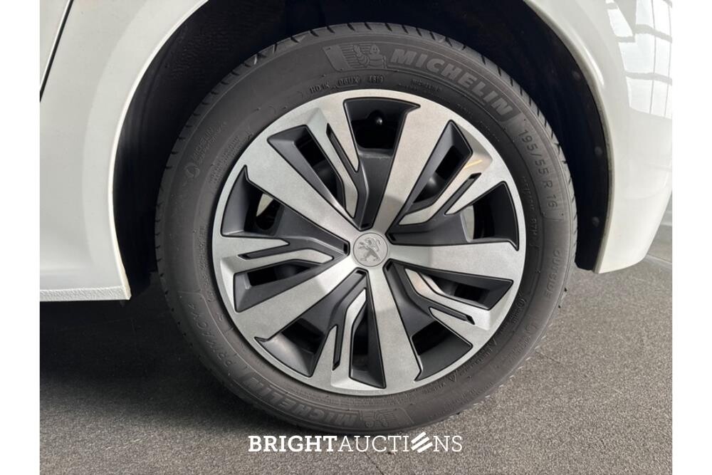 Peugeot 208 Blue Lease Active 1.2 PureTech 74pk 2020 (Origineel-NL), H-770-DZ
