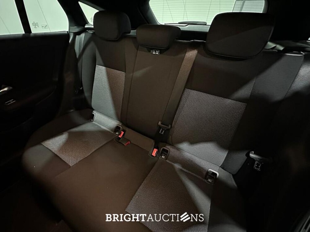 Mercedes-Benz CLA180 Shooting Brake Business 136pk 2021 (Origineel-NL) CLA-Klasse, K-750-ZS