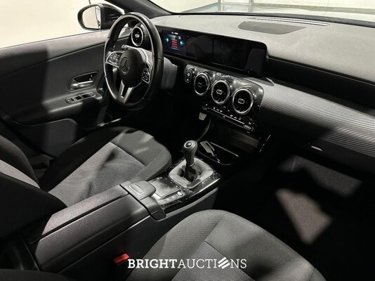 Mercedes-Benz CLA180 Shooting Brake Business 136pk 2021 (Origineel-NL) CLA-Klasse, K-750-ZS