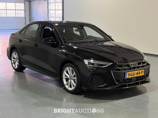 Audi A3 Limousine 30 S edition TFSI 116pk 2025 (Origineel-NL), HGG-44-P
