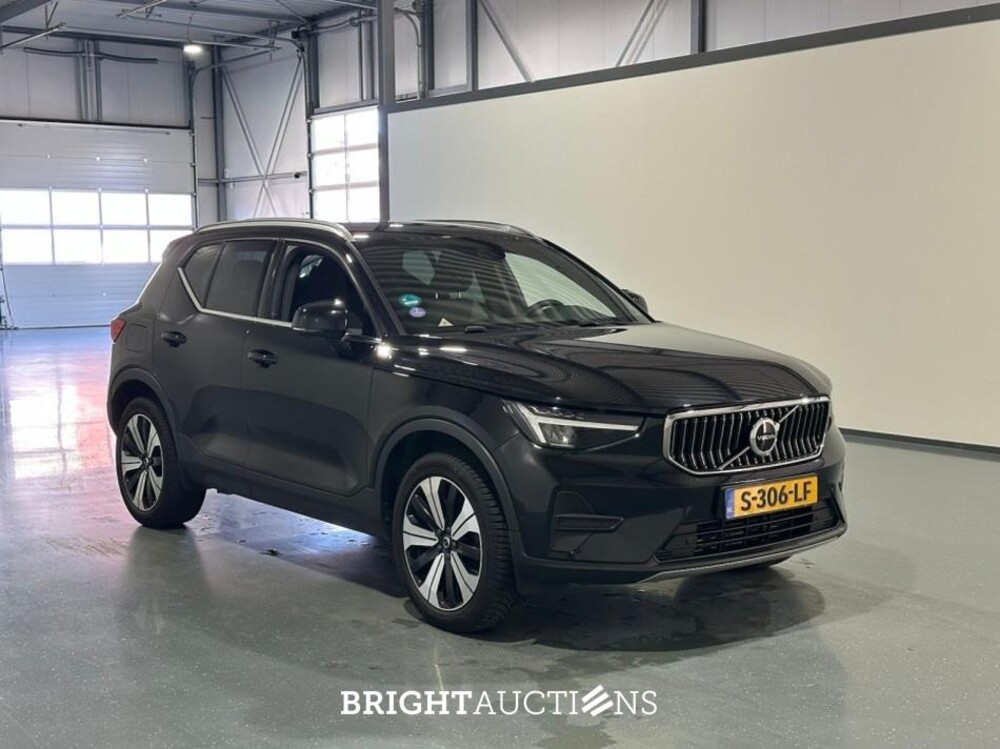 Volvo XC40 T4 Plug-in Hybrid Core Bright 1.5 211pk 2023 (Origineel-NL), S-306-LF
