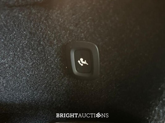 Volvo XC40 T4 Plug-in Hybrid Core Bright 1.5 211pk 2023 (Origineel-NL), S-306-LF