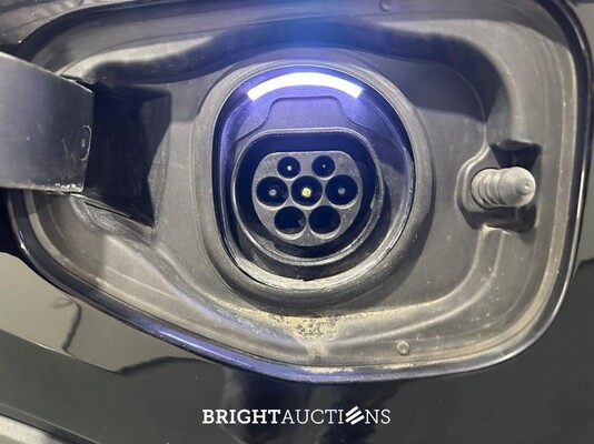 Volvo XC40 T4 Plug-in Hybrid Core Bright 1.5 211pk 2023 (Origineel-NL), S-306-LF