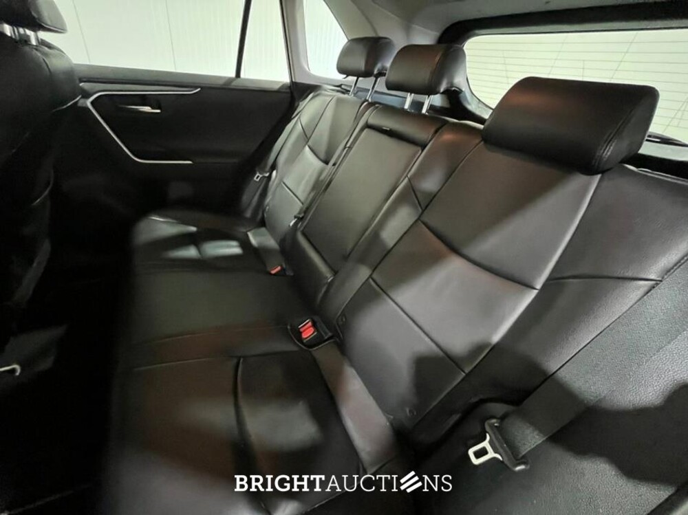 Toyota RAV4 Hybrid Business 2.5 AWD 298pk 2022 (Origineel-NL), K-556-RB